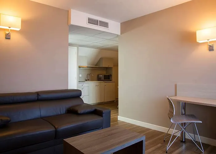 Ogcholet Park Hotel Cholet